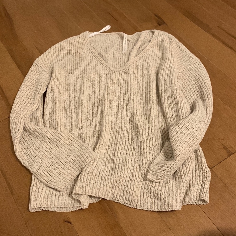 Aritzia Sweater